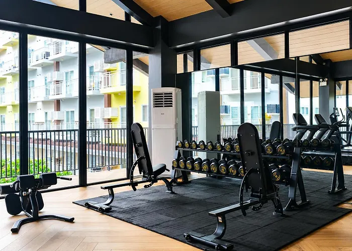 Aparthotel Cozy With Netflix, Wi-fi, Pool & Gym